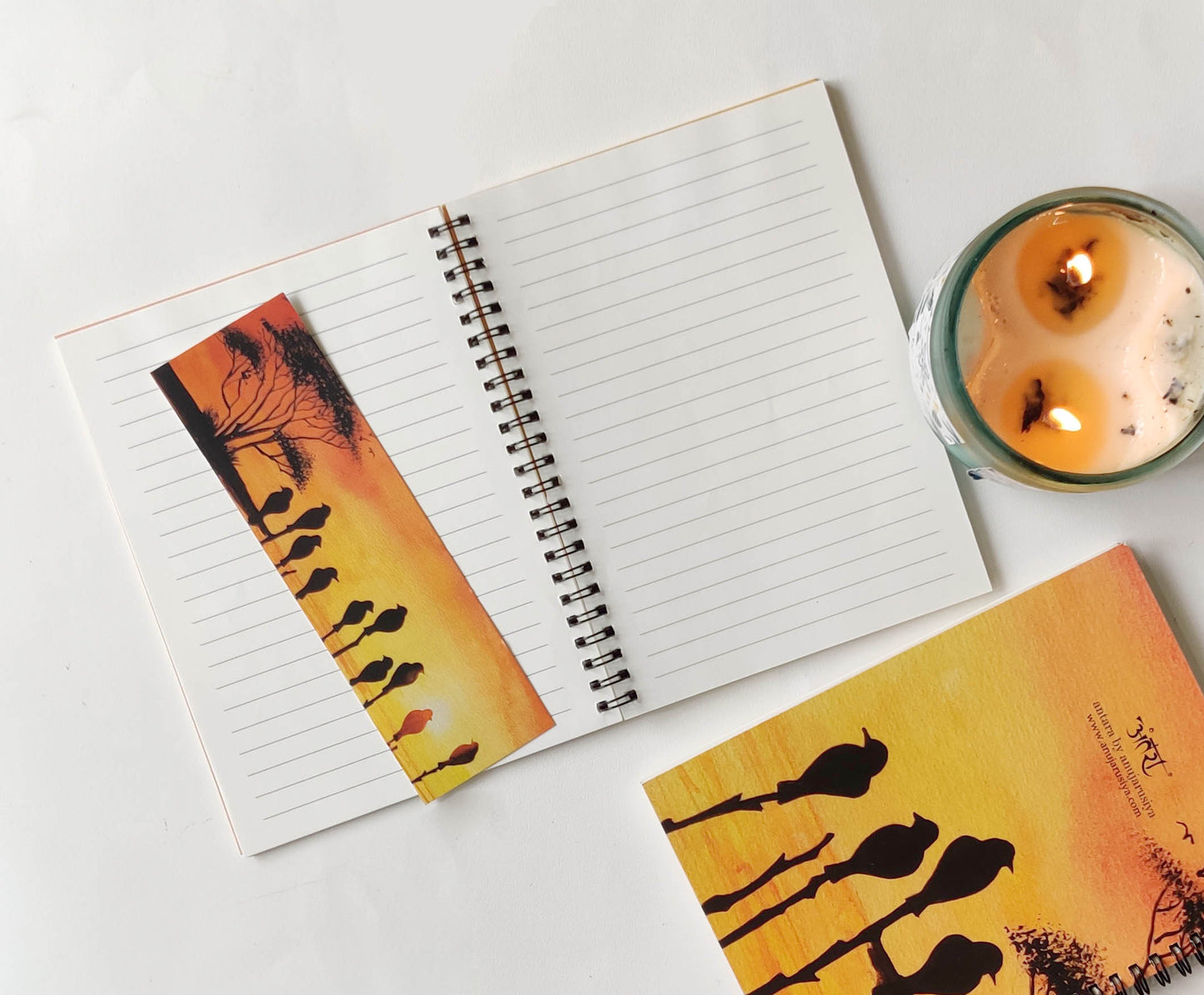 Simply Notes | Set of 5 Notebooks | 5 bookmarks