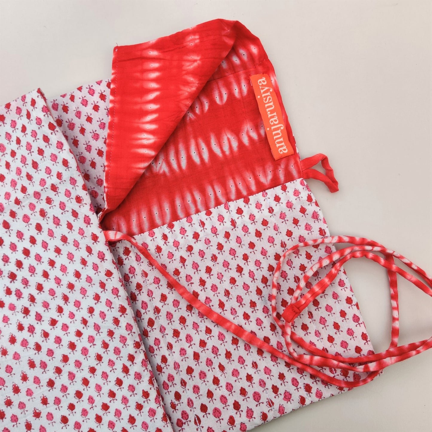 White and Red Print Brush roll | Turn into a A5 Notebook folder | Tie around waist when painting