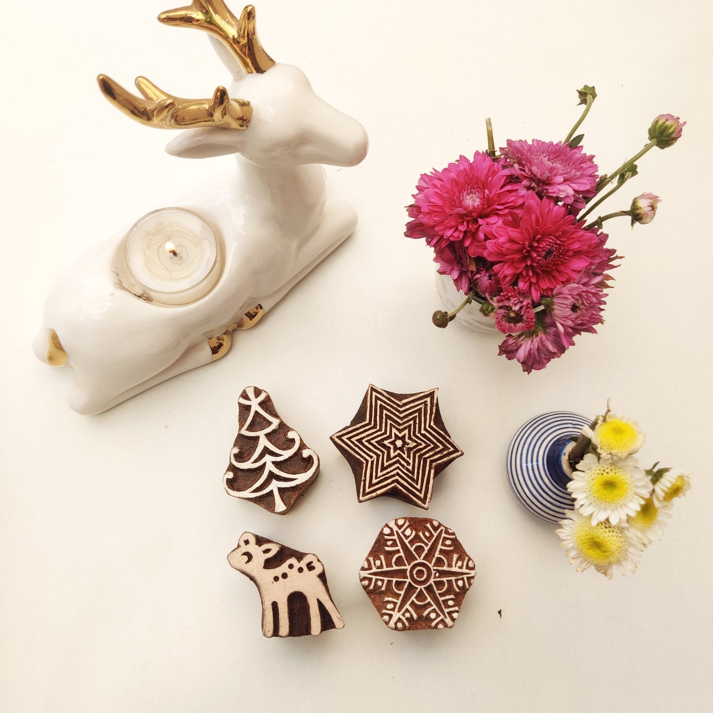 Set of 4 Christmas stamps | Snowflake | Star | Reindeer | Tree